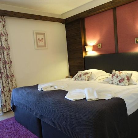 Hotel-Restaurant Zum Hirschhaus Inklusiv Chiemgaukarte 루폴딩 외부 사진