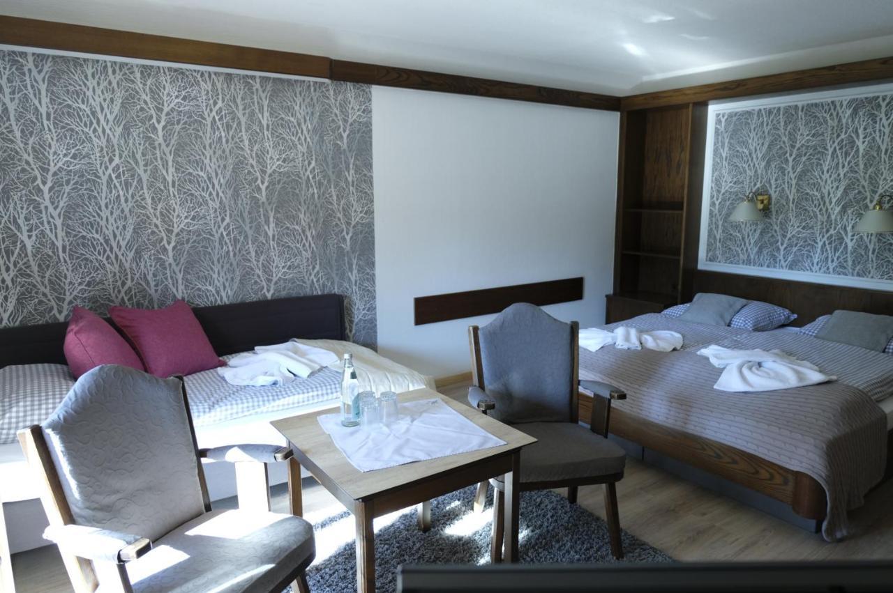 Hotel-Restaurant Zum Hirschhaus Inklusiv Chiemgaukarte 루폴딩 외부 사진