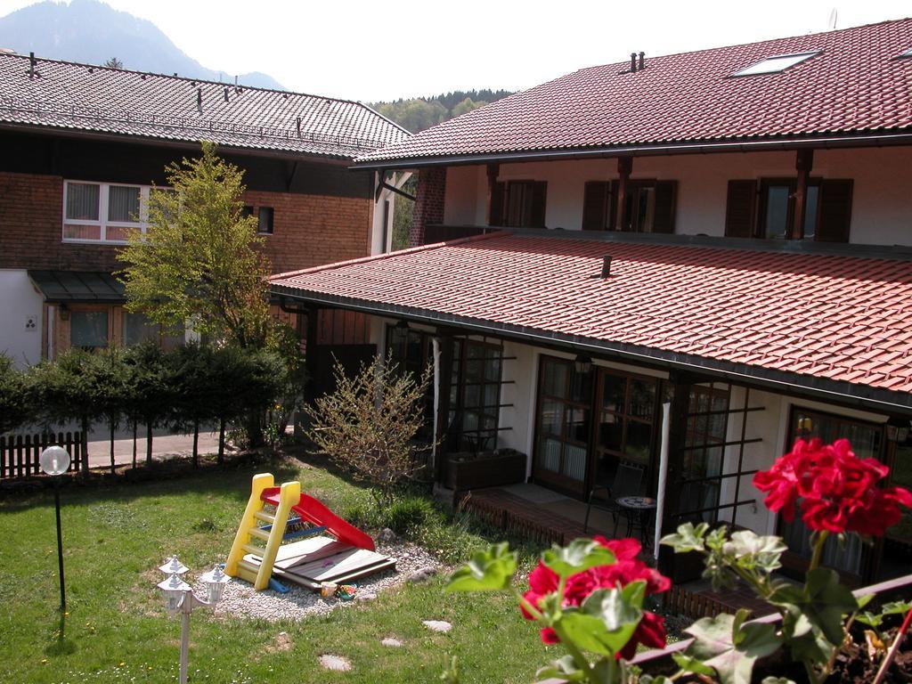 Hotel-Restaurant Zum Hirschhaus Inklusiv Chiemgaukarte 루폴딩 외부 사진