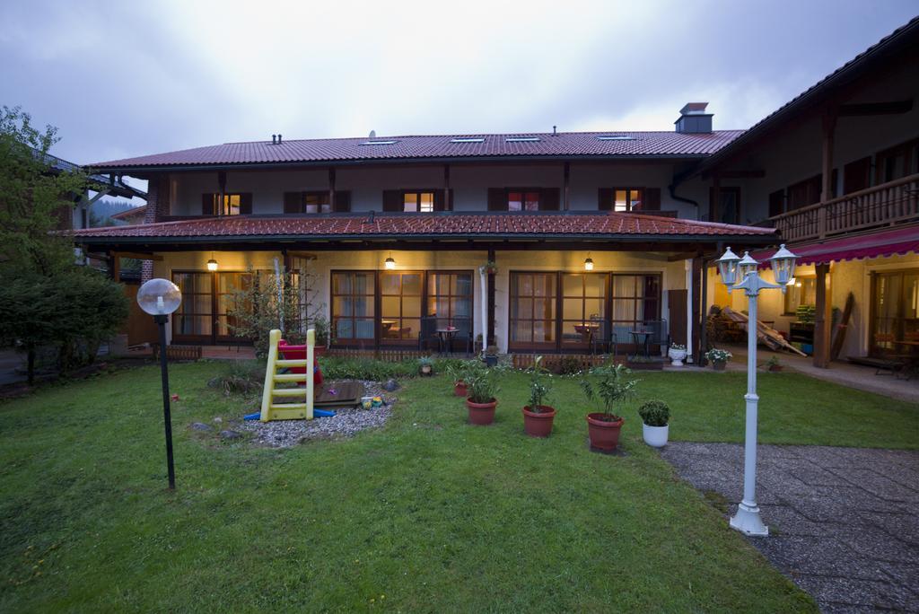 Hotel-Restaurant Zum Hirschhaus Inklusiv Chiemgaukarte 루폴딩 외부 사진