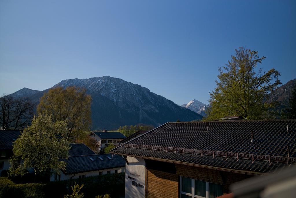 Hotel-Restaurant Zum Hirschhaus Inklusiv Chiemgaukarte 루폴딩 외부 사진