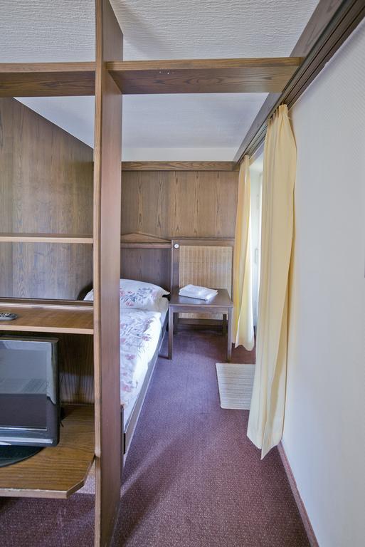 Hotel-Restaurant Zum Hirschhaus Inklusiv Chiemgaukarte 루폴딩 외부 사진